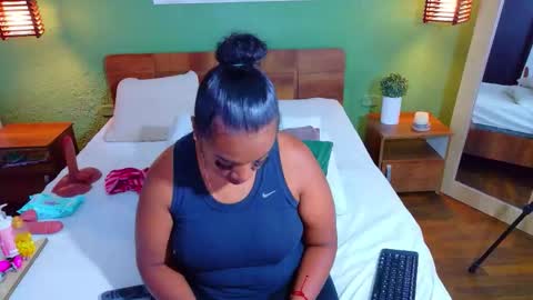 Danna online show from 03-27-26, 02:28