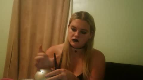 curvymom2025 online show from 10-27-25, 12:58