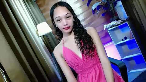 Snapshot of curybb_hanna19 chatting on 05-14-26, 12:23 BBY CURLYHANNA online show from 05-14-26, 12:23