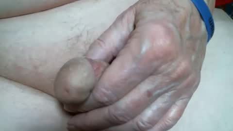 Snapshot of cutandwaxed2 chatting on 02-03-25, 03:06 BI SMOOTH MATURE SUB online show from 02-03-25, 03:06