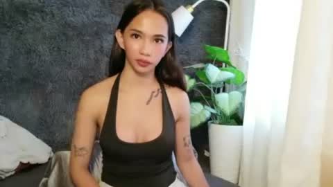 Snapshot of cute_294050 chatting on 07-22-26, 03:53 Cali online show from 07-22-26, 03:53