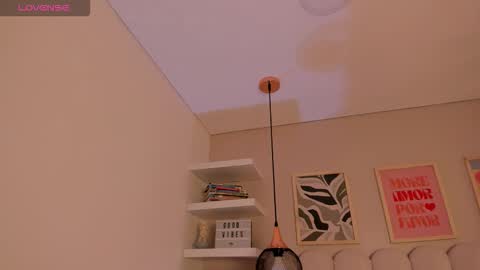 Amber  online show from 11-17-25, 07:30