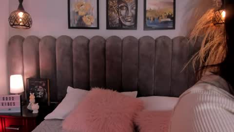 Amber  online show from 04-18-26, 07:18