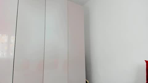 Snapshot of cute_angel95 chatting on 11-14-25, 10:14 cute_angel95 online show from 11-14-25, 10:14