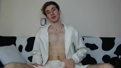 Im Brian online show from 09-09-25, 04:34