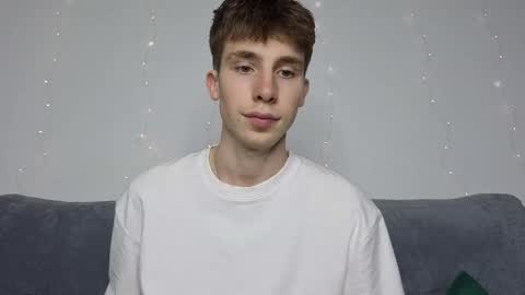 Snapshot of cute_brian chatting on 05-25-26, 03:29 Im Brian online show from 05-25-26, 03:29