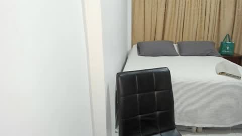 Sara online show from 02-14-25, 06:02