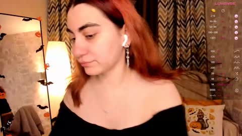 Hanna online show from 10-29-25, 06:04