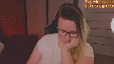 Everyday stream in the same time online show from 02-12-25, 05:05