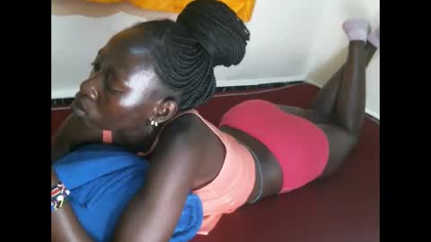 cute_doria online show from 09-25-25, 05:27