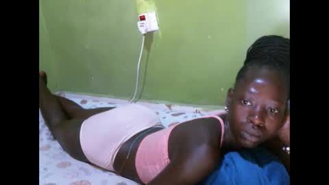 cute_doria online show from 09-27-25, 12:59