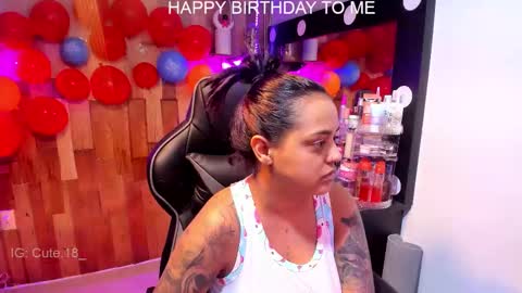 Snapshot of cute_elii chatting on 10-30-25, 11:16 Independent Model online show from 10-30-25, 11:16