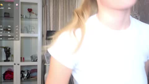 Anne online show from 09-27-25, 07:24