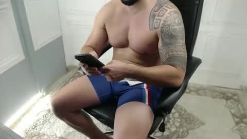 Snapshot of cute_johny01 chatting on 11-06-25, 07:09 Cute Johny01 online show from 11-06-25, 07:09