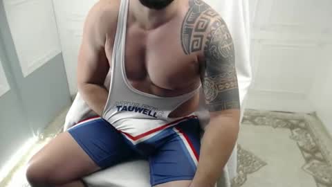 Snapshot of cute_johny01 chatting on 11-08-25, 06:13 Cute Johny01 online show from 11-08-25, 06:13