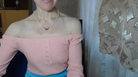 cute_lion_ online show from 02-01-25, 09:54