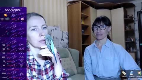 cute_lion_ online show from 02-09-25, 02:40