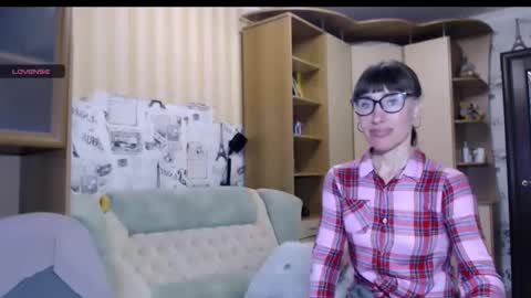 cute_lion_ online show from 11-01-25, 12:07