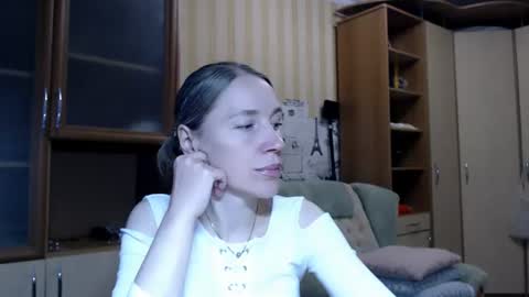 cute_lion_ online show from 06-20-26, 12:30