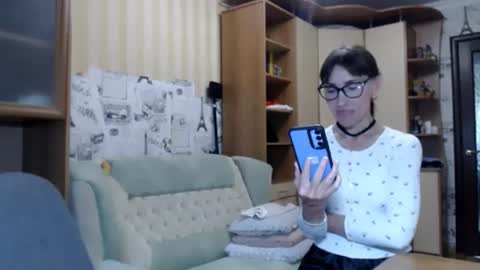 cute_lion_ online show from 06-23-26, 12:03