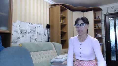 cute_lion_ online show from 07-27-26, 11:50