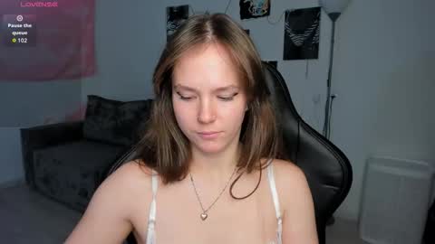 Emily online show from 09-14-25, 04:50