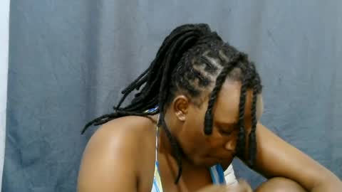 Snapshot of cute_lyn6 chatting on 06-21-26, 05:10 cute_lyn6 online show from 06-21-26, 05:10