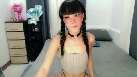 Snapshot of cute_maloi chatting on 09-11-25, 06:24 Jane online show from 09-11-25, 06:24