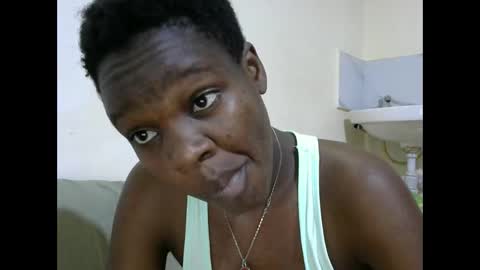 Snapshot of cute_marion chatting on 09-16-25, 10:05 cute_marion online show from 09-16-25, 10:05