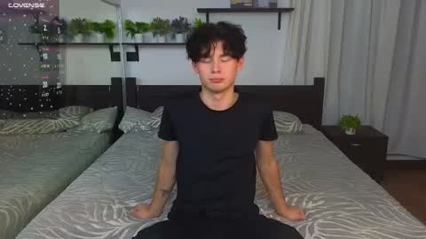 Mike online show from 11-18-25, 05:06