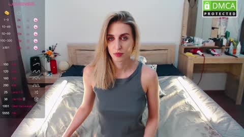 Milana online show from 03-10-25, 08:26