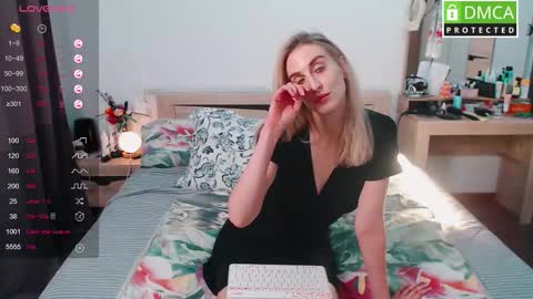 Milana online show from 10-04-25, 07:39