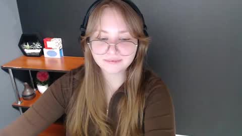 Veronica online show from 01-28-25, 10:23