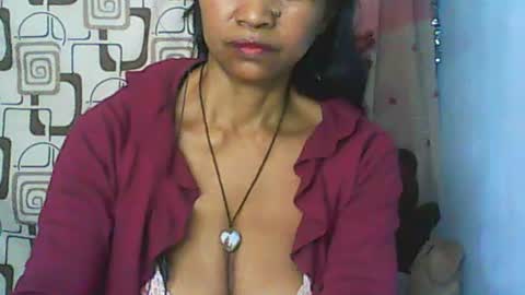 Snapshot of cute_moll chatting on 07-11-26, 08:06 murielle online show from 07-11-26, 08:06