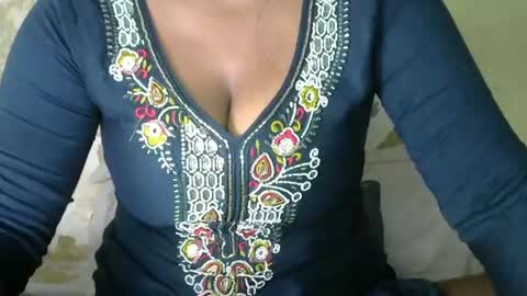 alia online show from 03-25-26, 09:54