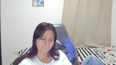 Snapshot of cute_rouss chatting on 10-02-25, 04:08 ROUSS online show from 10-02-25, 04:08