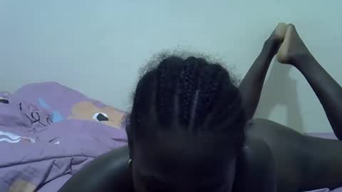 Snapshot of cute_saay chatting on 09-30-25, 09:31 cute_saay online show from 09-30-25, 09:31