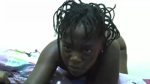 Snapshot of cute_saay chatting on 10-21-25, 10:16 cute_saay online show from 10-21-25, 10:16