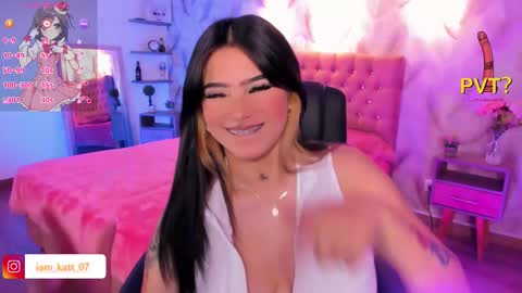 Snapshot of cute_sarita18 chatting on 10-28-25, 04:16 Sarita online show from 10-28-25, 04:16