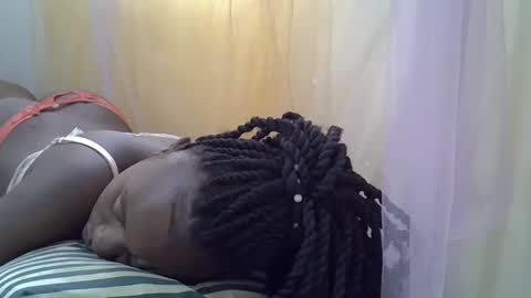 Snapshot of cute_savanna chatting on 02-23-25, 12:59 cute_savanna online show from 02-23-25, 12:59