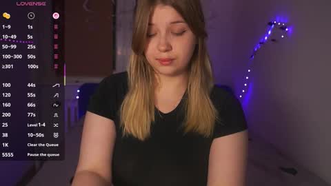 Sasha online show from 10-28-25, 06:21