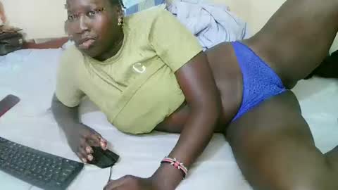 Snapshot of cute_sherry1 chatting on 01-10-26, 07:48 cute_sherry1 online show from 01-10-26, 07:48