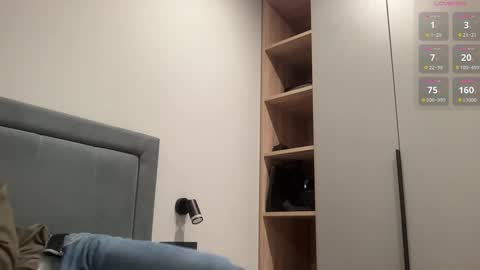 cute_skywalker online show from 10-24-25, 03:30