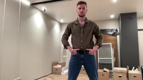 cute_skywalker online show from 05-14-26, 07:31