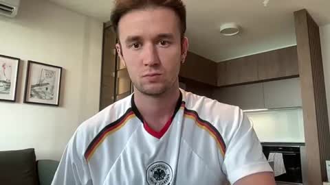 Snapshot of cute_skywalker chatting on 07-18-26, 08:18 cute_skywalker online show from 07-18-26, 08:18