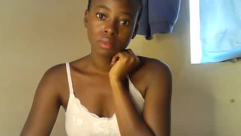 cute_sonny online show from 03-27-26, 05:24