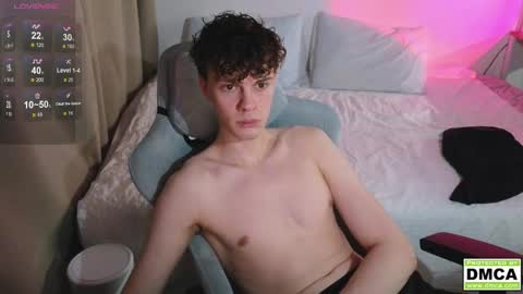 Thomas -  online show from 02-23-26, 05:43