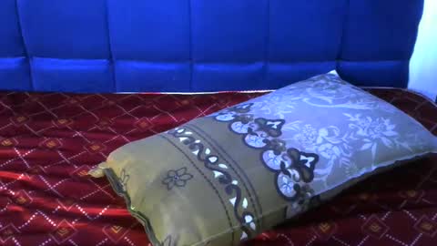 cuteallianah07 online show from 01-21-25, 09:35