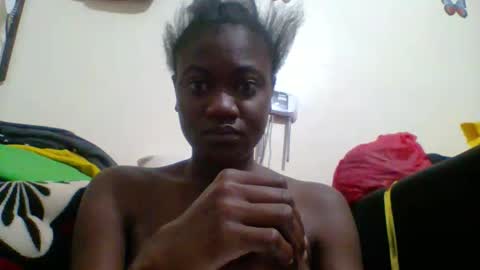 cuteallianah07 online show from 09-19-25, 04:25