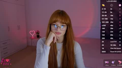 Ariel online show from 10-18-25, 03:02